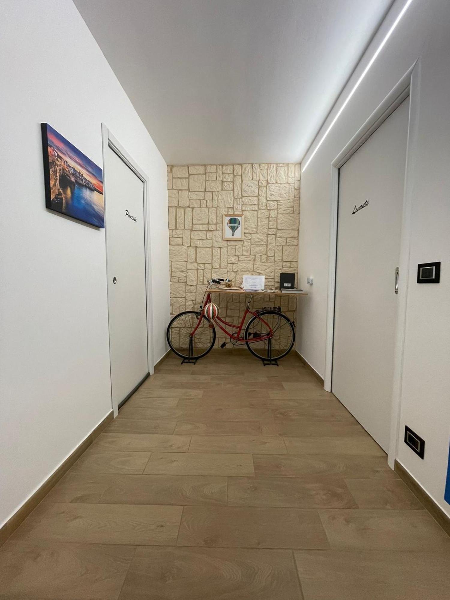 ホテル Wanderlust House バーリ エクステリア 写真